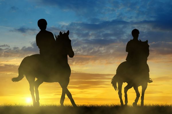 photodune 17386288 silhouette two riders on horse xxl 1